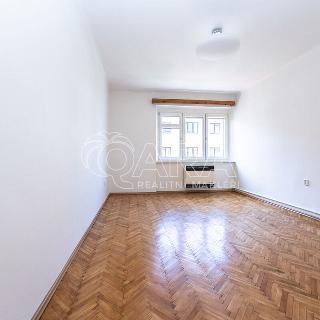 Pronájem bytu 2+kk 45 m² Praha, Kolbenova