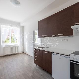 Pronájem bytu 2+kk 35 m² Praha, Pod Rapidem