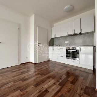 Pronájem bytu 2+kk 37 m² Brno