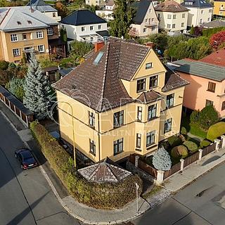 Prodej bytu 2+kk 99 m&sup2; Šumperk