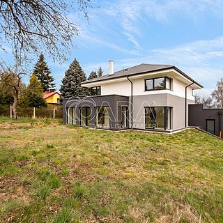 Prodej rodinného domu 259 m&sup2; Kamenice