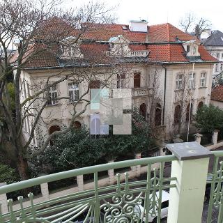 Pronájem bytu 4+1 148 m² Praha, U Havlíčkových sadů