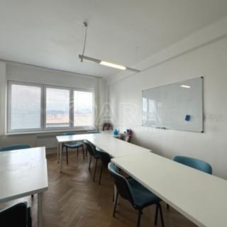 Pronájem kanceláře 19 m² Praha, Vršovické náměstí