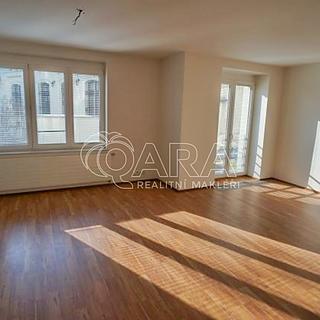 Pronájem bytu 2+kk 68 m&sup2; Praha