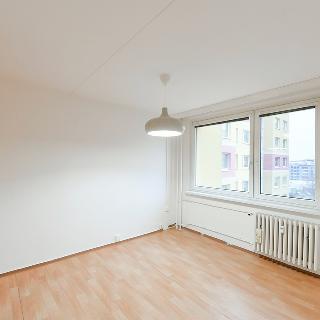 Pronájem bytu 2+kk 33 m² Praha, Vondroušova