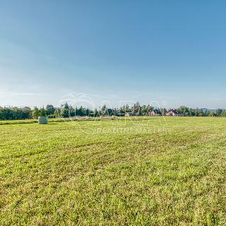 Prodej stavební parcely 2 500 m² Frenštát pod Radhoštěm, 