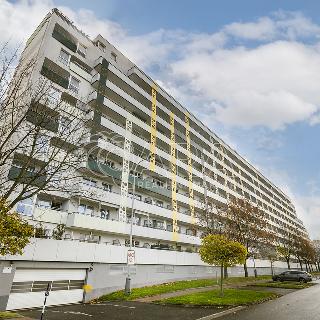 Prodej bytu 3+kk 64 m² Praha, Hornoměcholupská