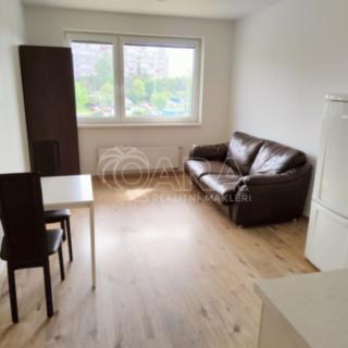 Pronájem bytu 1+kk, garsoniery 28 m² Praha