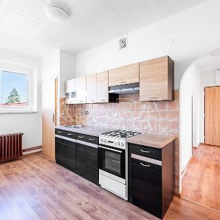 Prodej bytu 4+1 92 m² Hořovice, Sklenářka