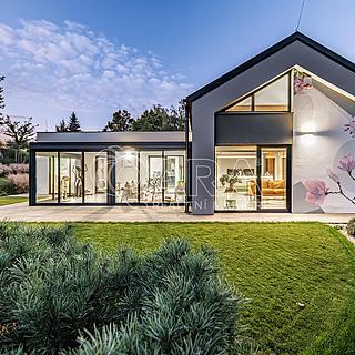 Prodej rodinného domu 145 m&sup2; Kamenice