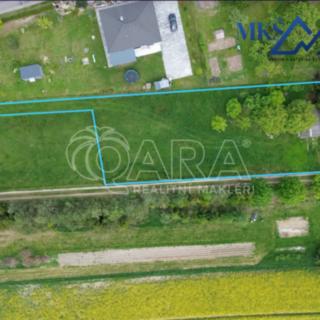 Prodej stavební parcely 1 825 m² Střemy