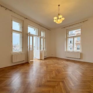 Pronájem bytu 3+kk 80 m² Praha, Lidická