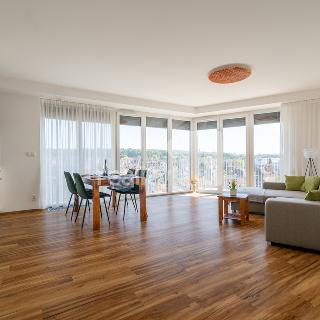 Prodej bytu 4+kk 131 m² Praha, Horolezecká