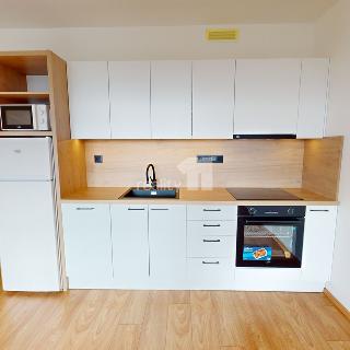 Pronájem bytu 2+kk 52 m² Praha