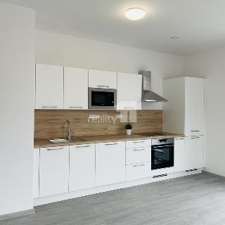 Pronájem bytu 2+kk 58 m² Praha