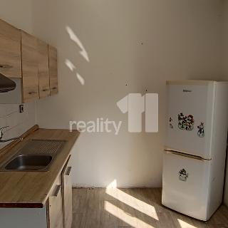 Pronájem bytu 2+1 60 m² Česká Lípa, Hálkova