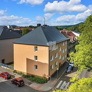 Pronájem bytu 2+1 63 m&sup2; Česká Lípa