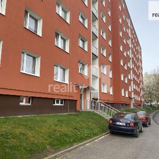 Prodej bytu 2+kk 40 m² Cvikov, Vančurova