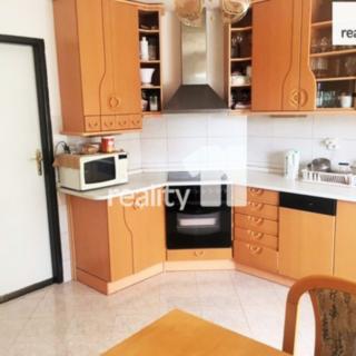 Pronájem bytu 3+kk 70 m² Praha
