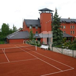 Pronájem hotelu, penzionu 700 m² Mukařov