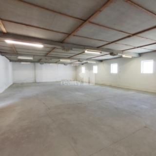 Pronájem skladu 217 m² Smidary