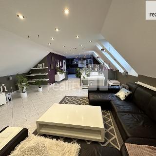 Prodej rodinného domu 844 m² Česká Lípa, Sokolská