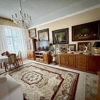 Prodej bytu 3+1 92 m&sup2; Karlovy Vary