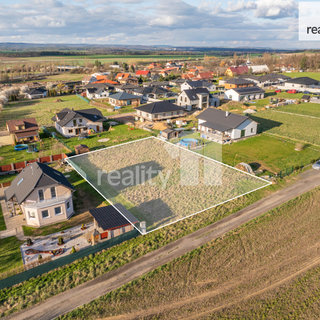 Prodej stavební parcely 1081 m² Dlouhá Lhota