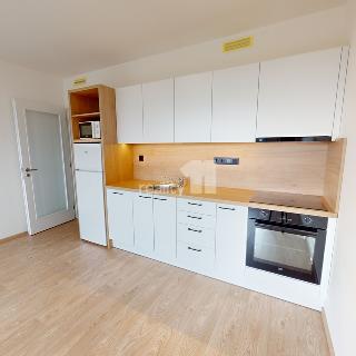 Pronájem bytu 2+kk 52 m² Praha