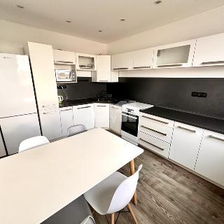 Pronájem bytu 3+1 67 m² Česká Lípa, Šluknovská