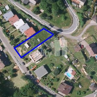 Prodej stavební parcely 728 m² Semily