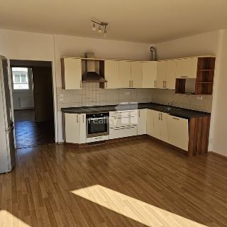 Pronájem bytu 3+kk 73 m² Praha