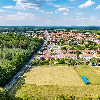 Prodej stavební parcely 908 m&sup2; Horní Jelení