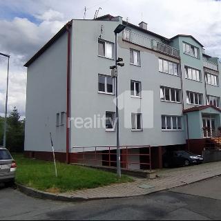 Pronájem bytu 1+1 53 m² Bystřice pod Hostýnem, Družby