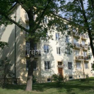Pronájem bytu 1+1 36 m² Praha