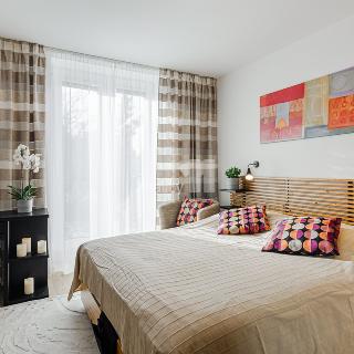 Pronájem bytu 1+kk a garsoniéry 20 m² Praha, Rubličova