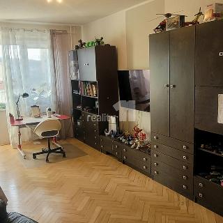 Pronájem bytu 2+1 62 m² Praha, Poděbradská