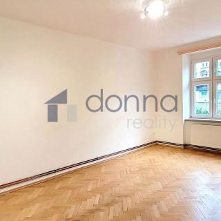 Pronájem bytu 3+kk 102 m² Praha, Starokošířská