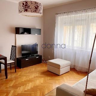 Pronájem bytu 2+1 55 m² Praha, Baranova