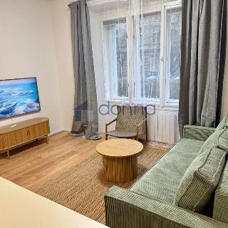 Pronájem bytu 2+kk 50 m² Praha, Zikova