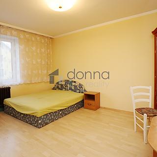 Pronájem pokoje 35 m² Praha