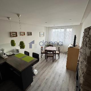 Pronájem bytu 2+kk 42 m² Praha, Konstantinova