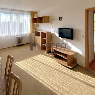 Pronájem bytu 2+kk 43 m² Praha