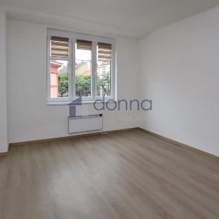 Pronájem bytu 1+kk a garsoniéry 26 m² Praha, Kralická