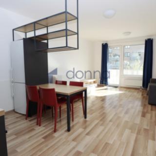 Pronájem bytu 1+kk, garsoniery 38 m² Praha