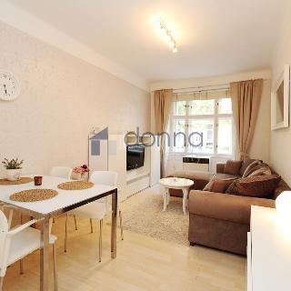 Pronájem bytu 2+kk 50 m² Praha, 