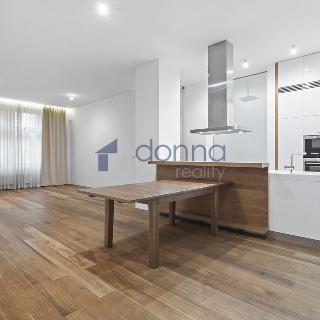 Pronájem bytu 3+kk 114 m² Praha, Laubova