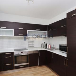 Pronájem bytu 3+kk 69 m² Praha