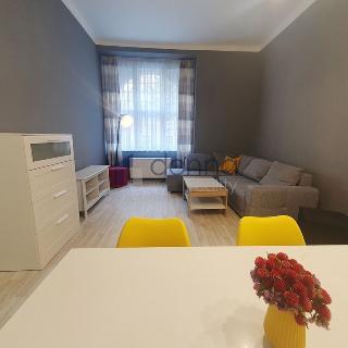 Pronájem bytu 2+kk 51 m² Praha, Čáslavská