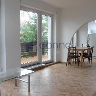 Pronájem rodinného domu 120 m² Praha, Všerubská